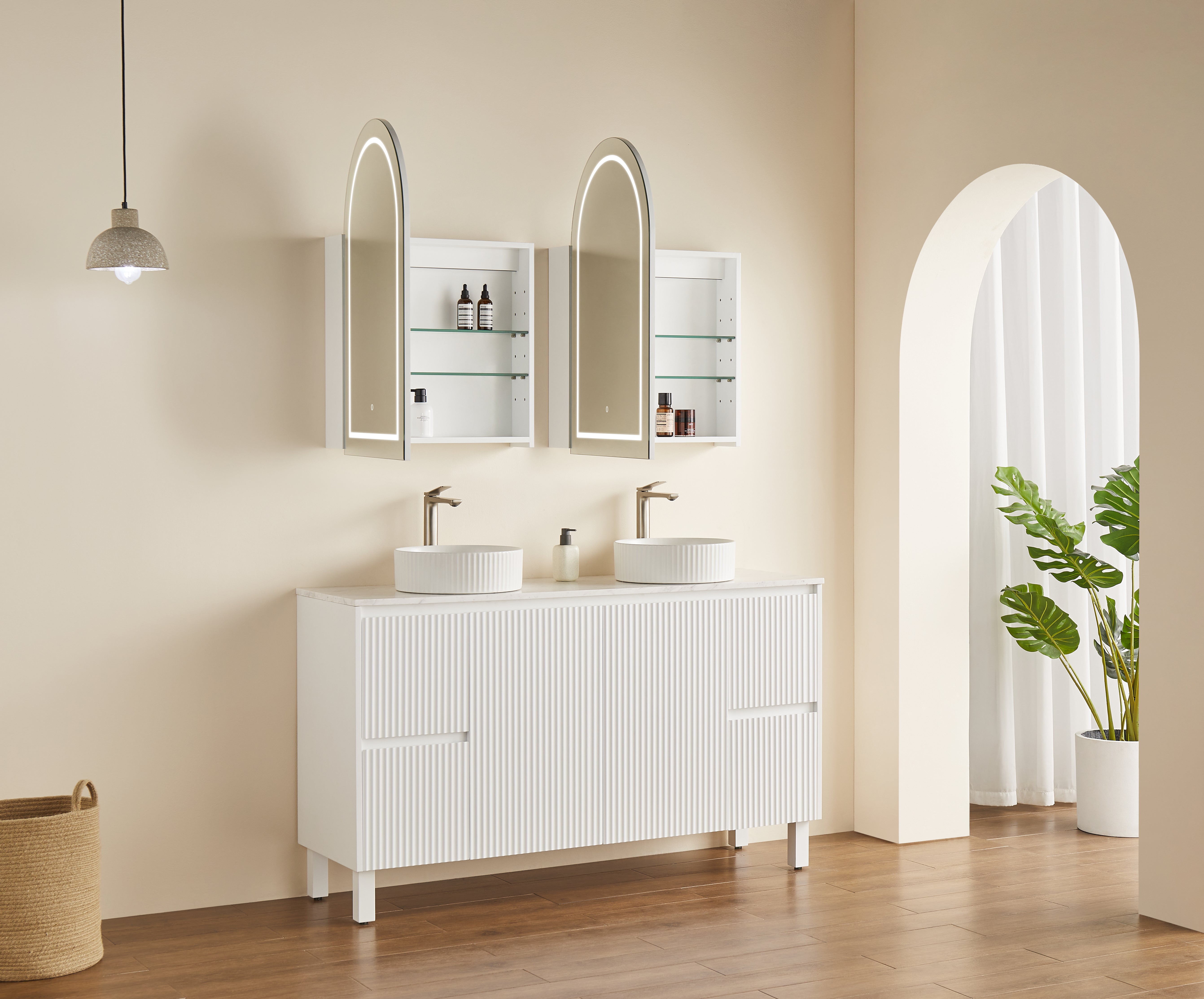 LED PVC Mirror Shaving Cabinet – Modern Bathroom Storage 600x900x155mm