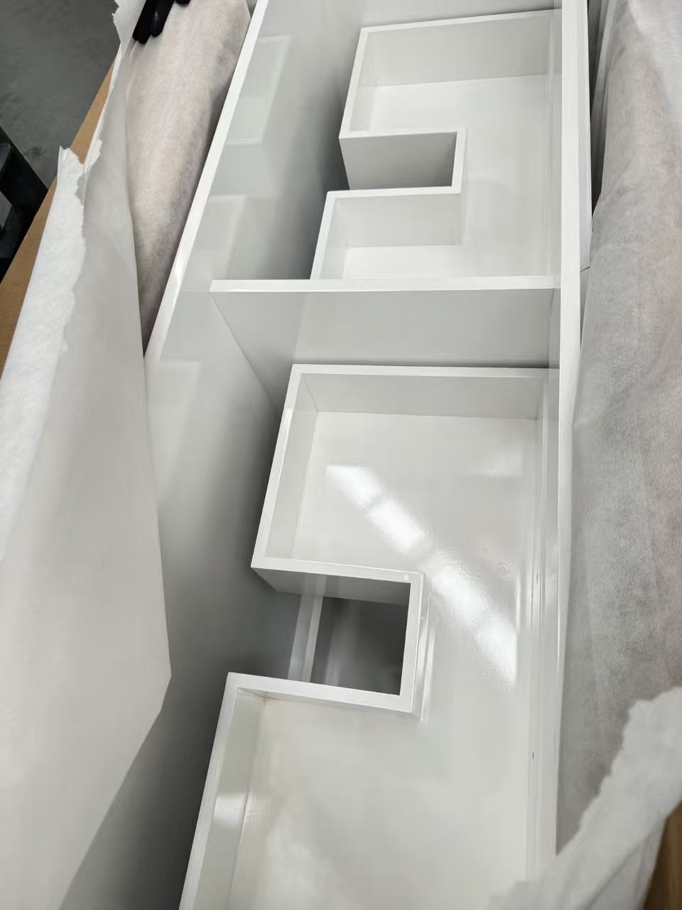 Vita Flux PVC Cabinet with U shape soft closing drawers with Leg 1200-1500mm