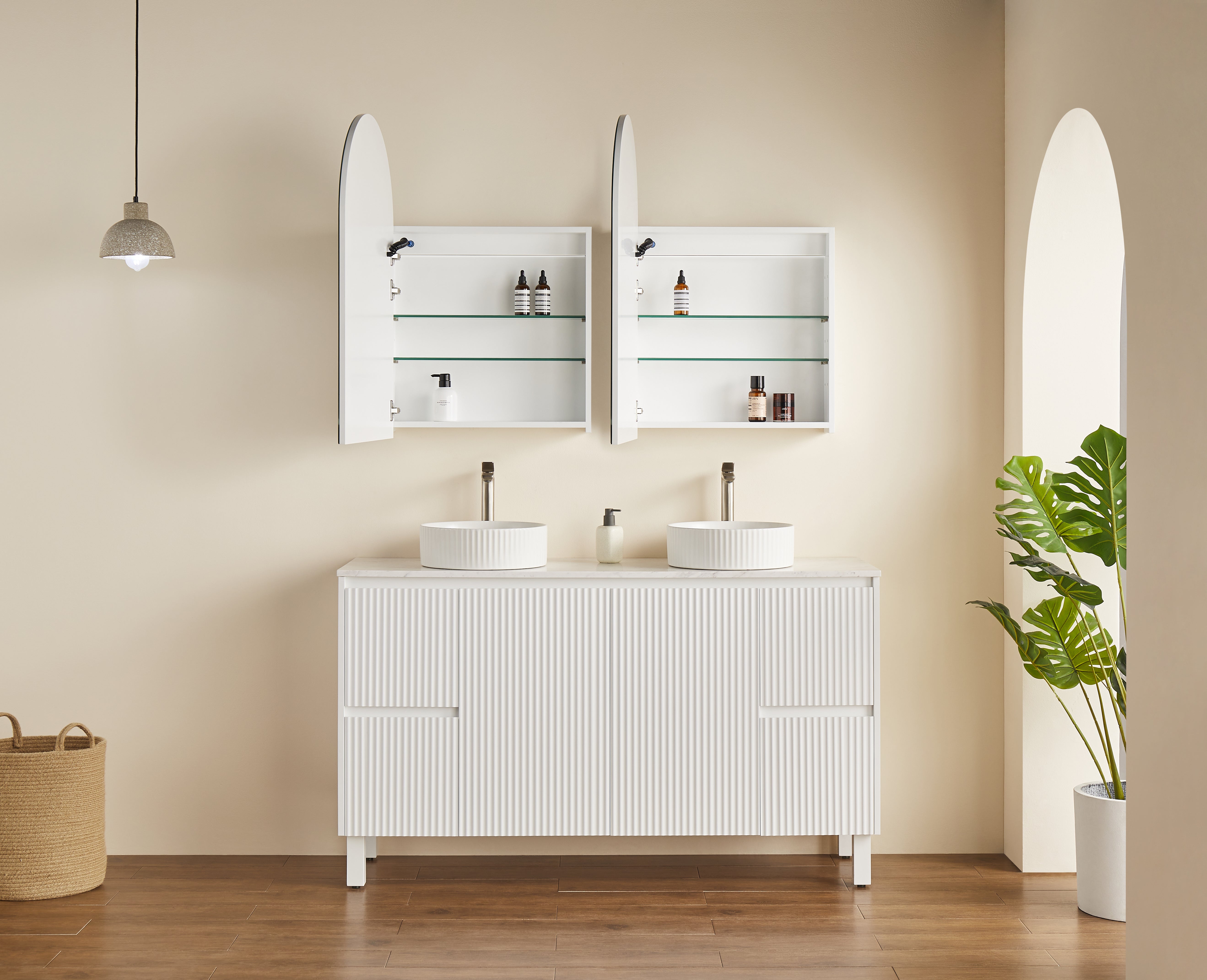 LED PVC Mirror Shaving Cabinet – Modern Bathroom Storage 600x900x155mm