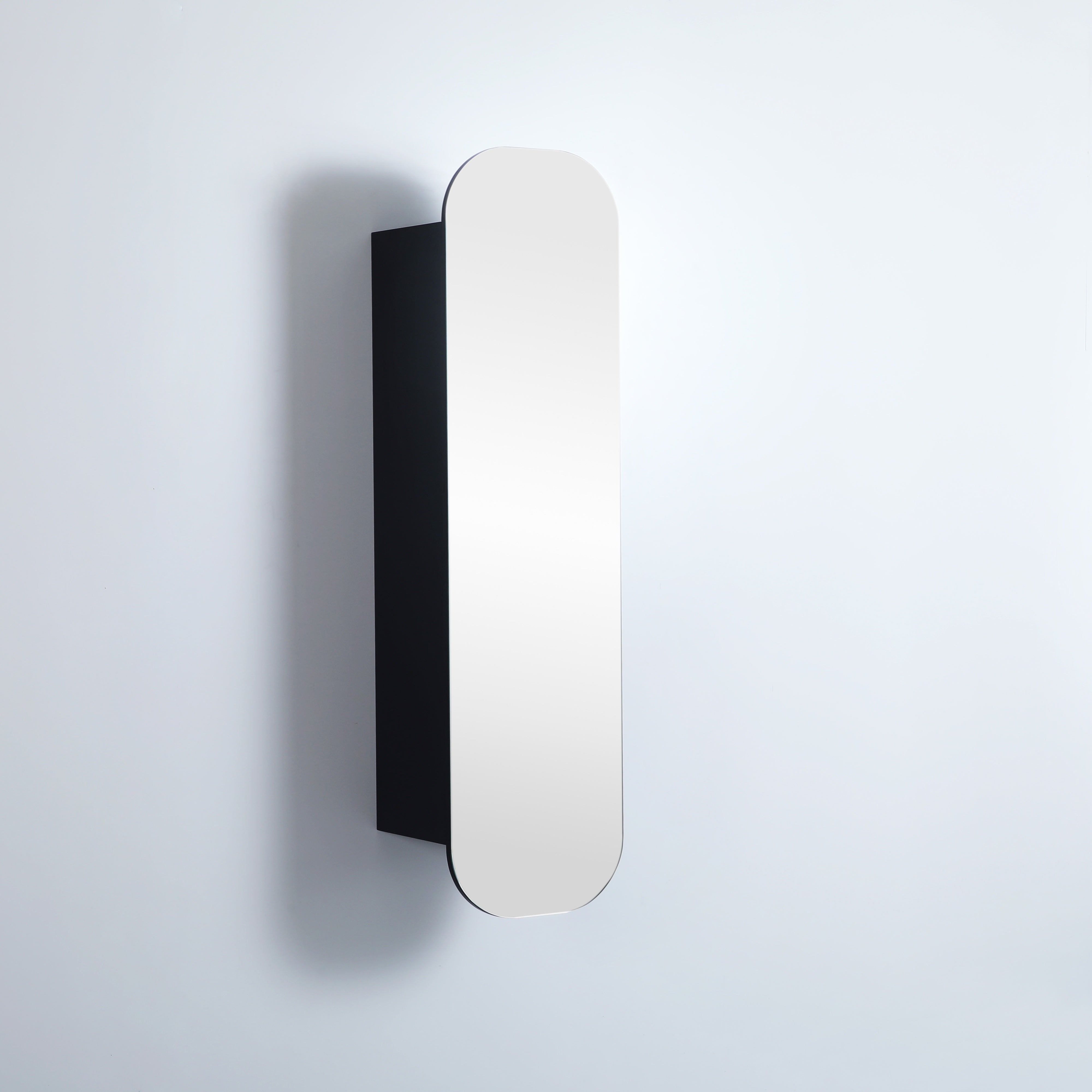 Tall Boy Shaving Cabinet – Modern Bathroom Storage 600*900*155mm